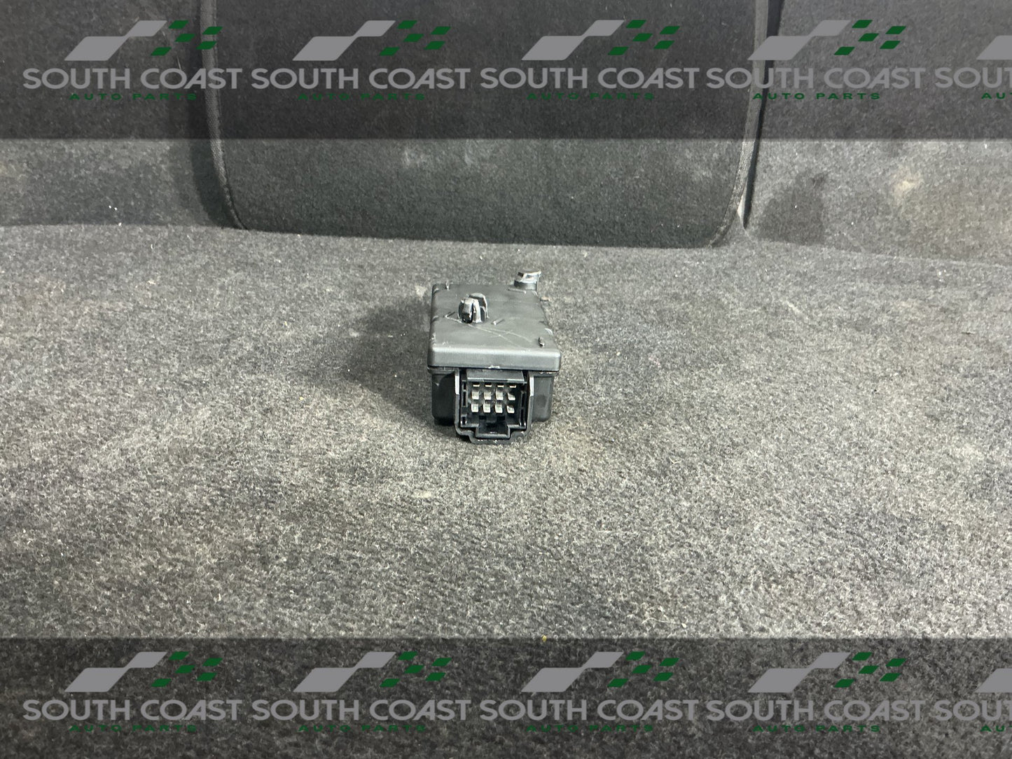 2011 Holden Commodore VE Power Window Control Module 92182518