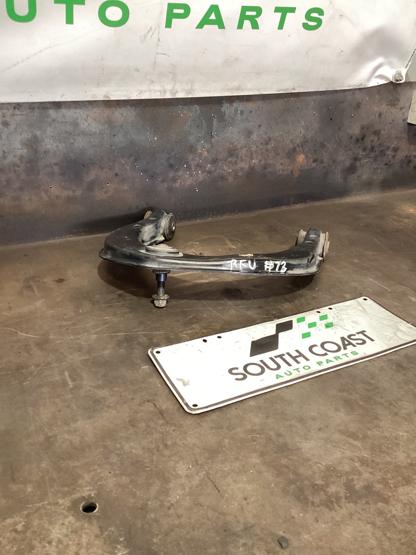 2018 Volkswagen Amarok Right Front Upper Control Arm RH2HD47022B