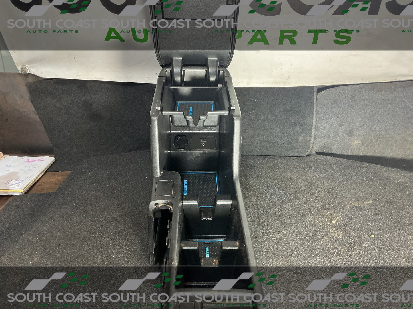 Subaru Forester SH  Centre Console