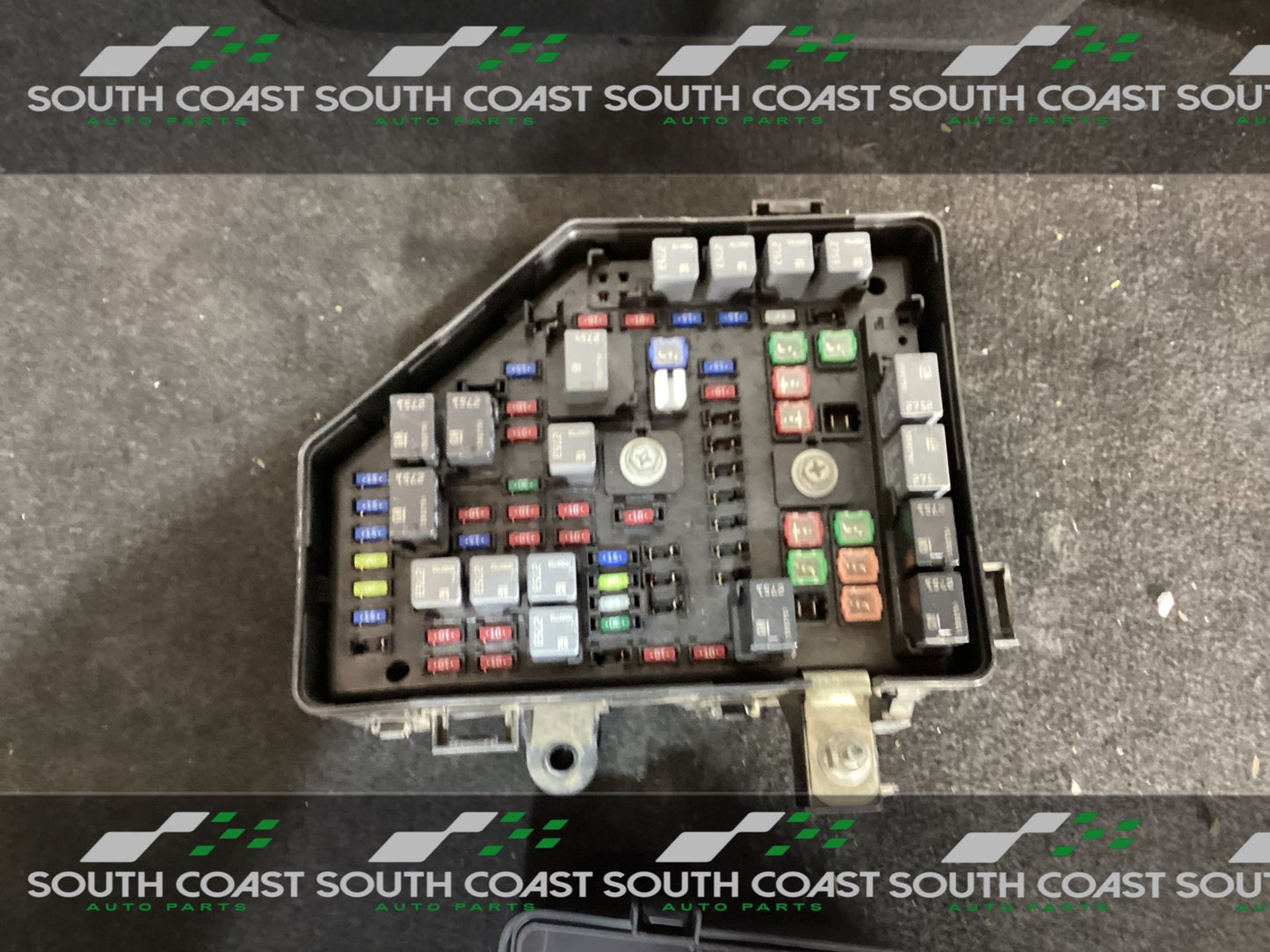 Holden Commodore VE  Fuse Box 92191601