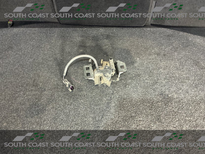 Holden Commodore VE  Bonnet Release 92187368