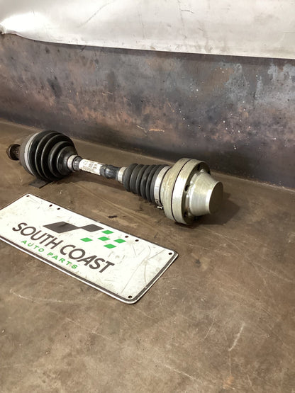 2018 Volkswagen Amarok Left Front Drive Axle 2H04072715