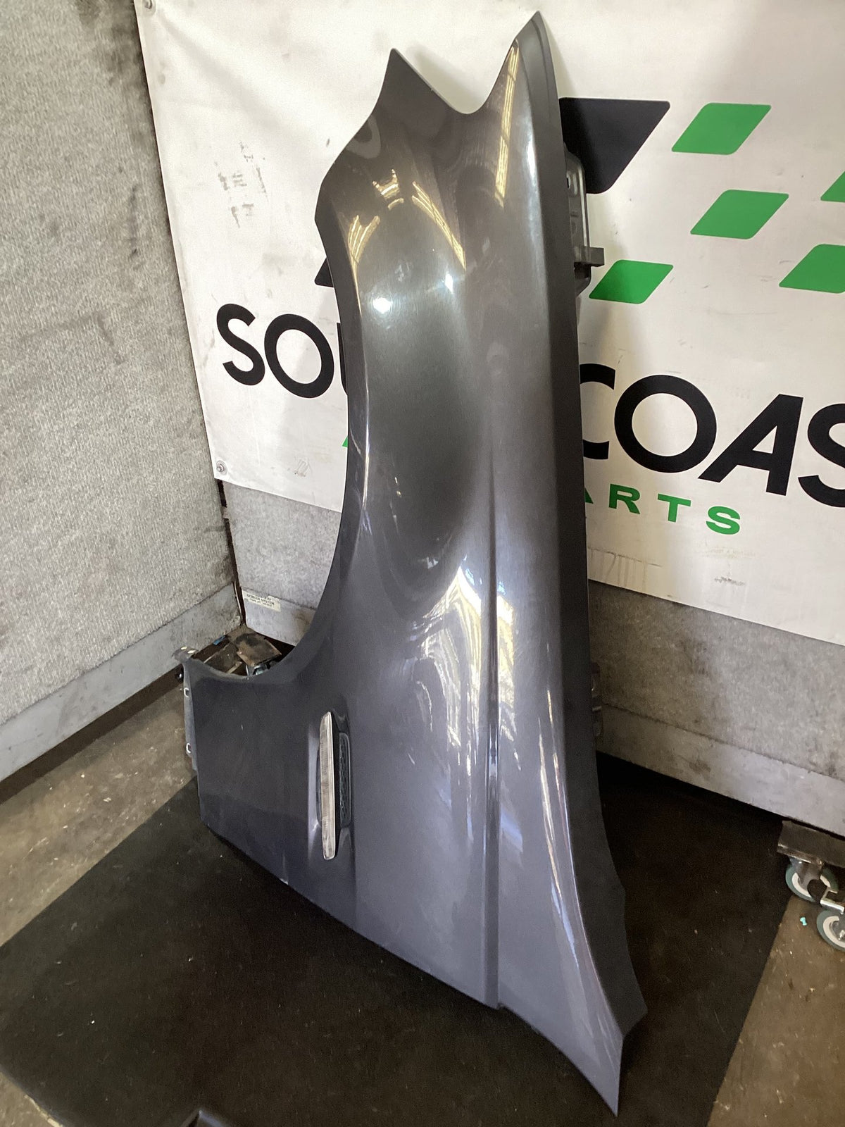 2008 Holden Commodore VE Left Front Guard