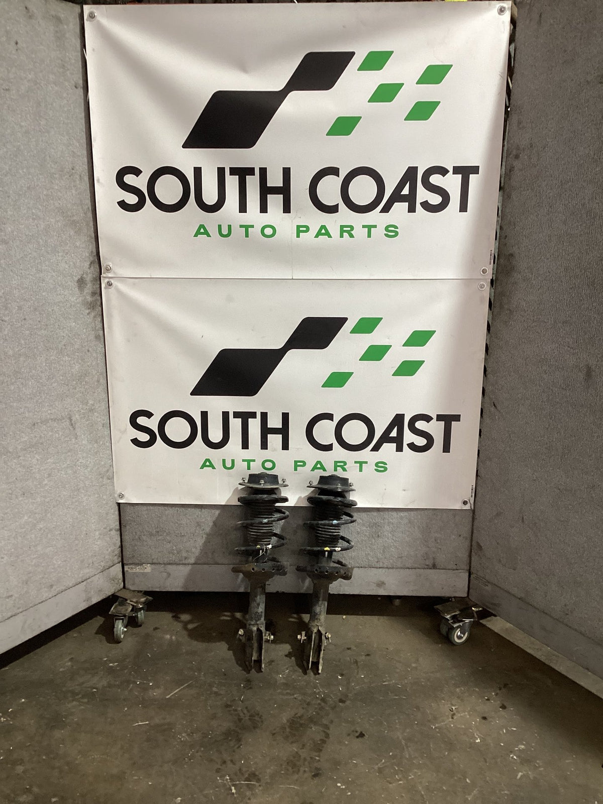 2008 Subaru Forester SH Front Strut Set