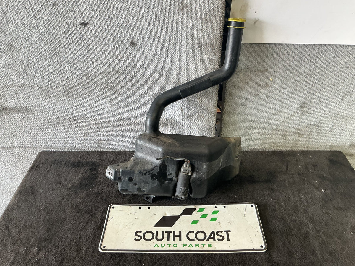 2002-2004 Holden Commodore VY Washer Bottle