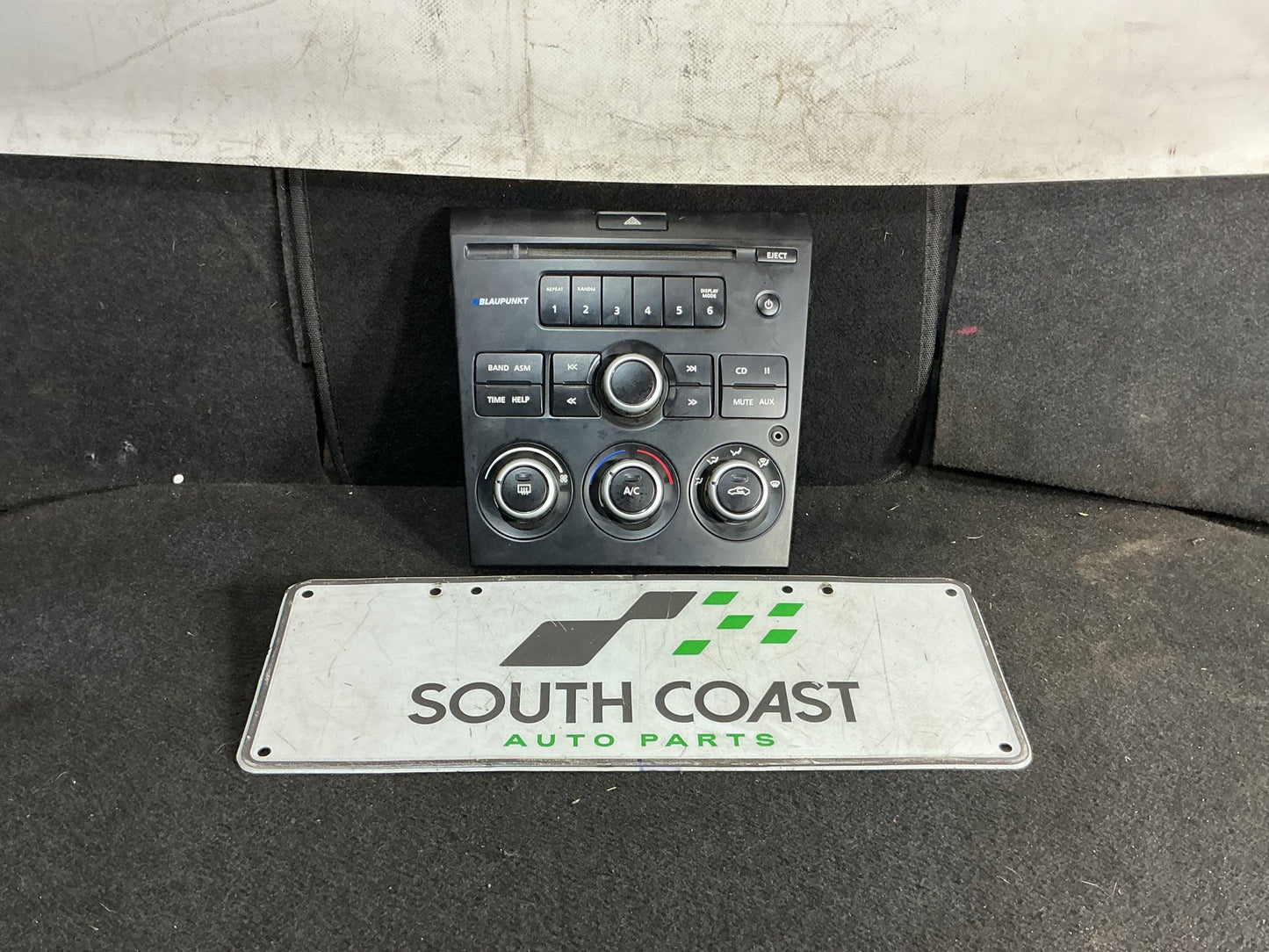 2006-2010 Holden Commodore VE Stereo Head Unit 92228610