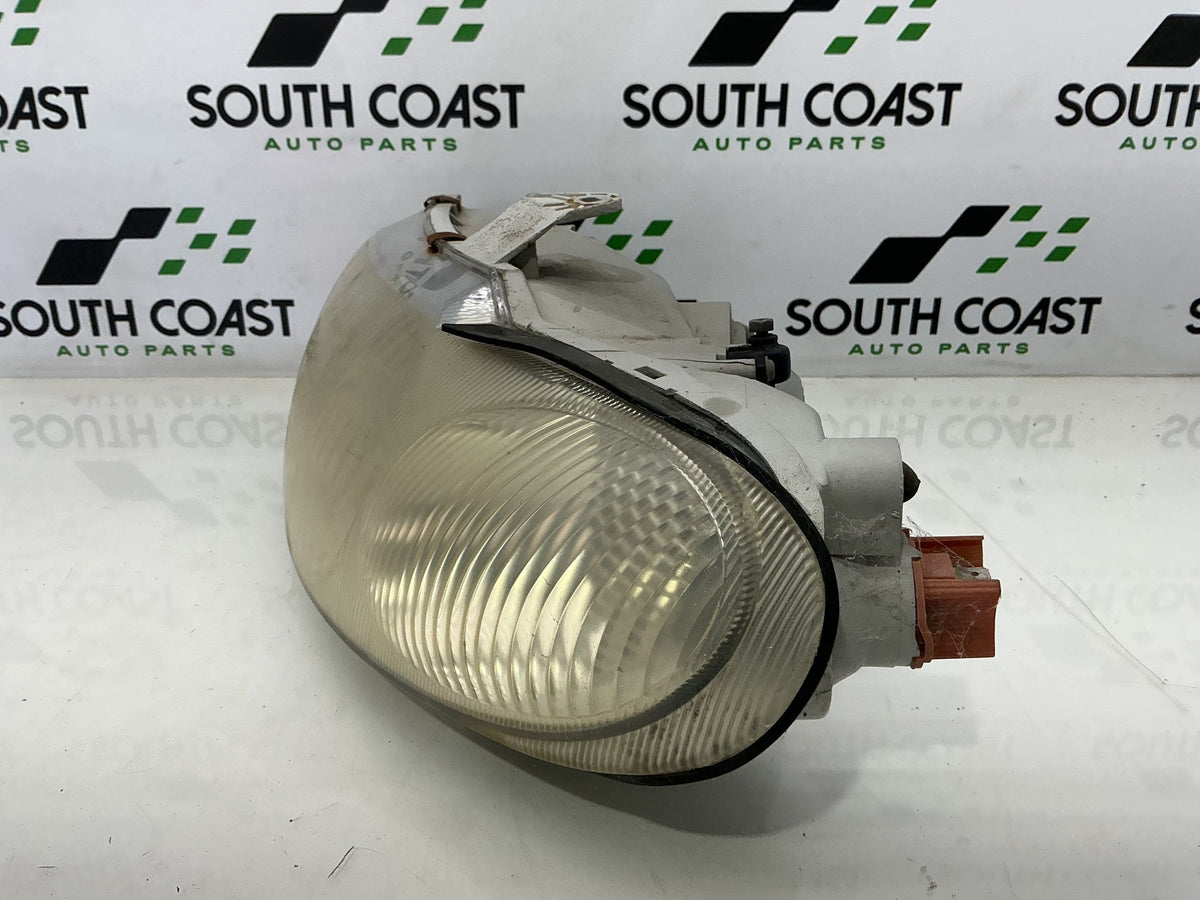 1999 Holden Commodore VT 6H8VTK69HXL423830 Left Headlight 92055107