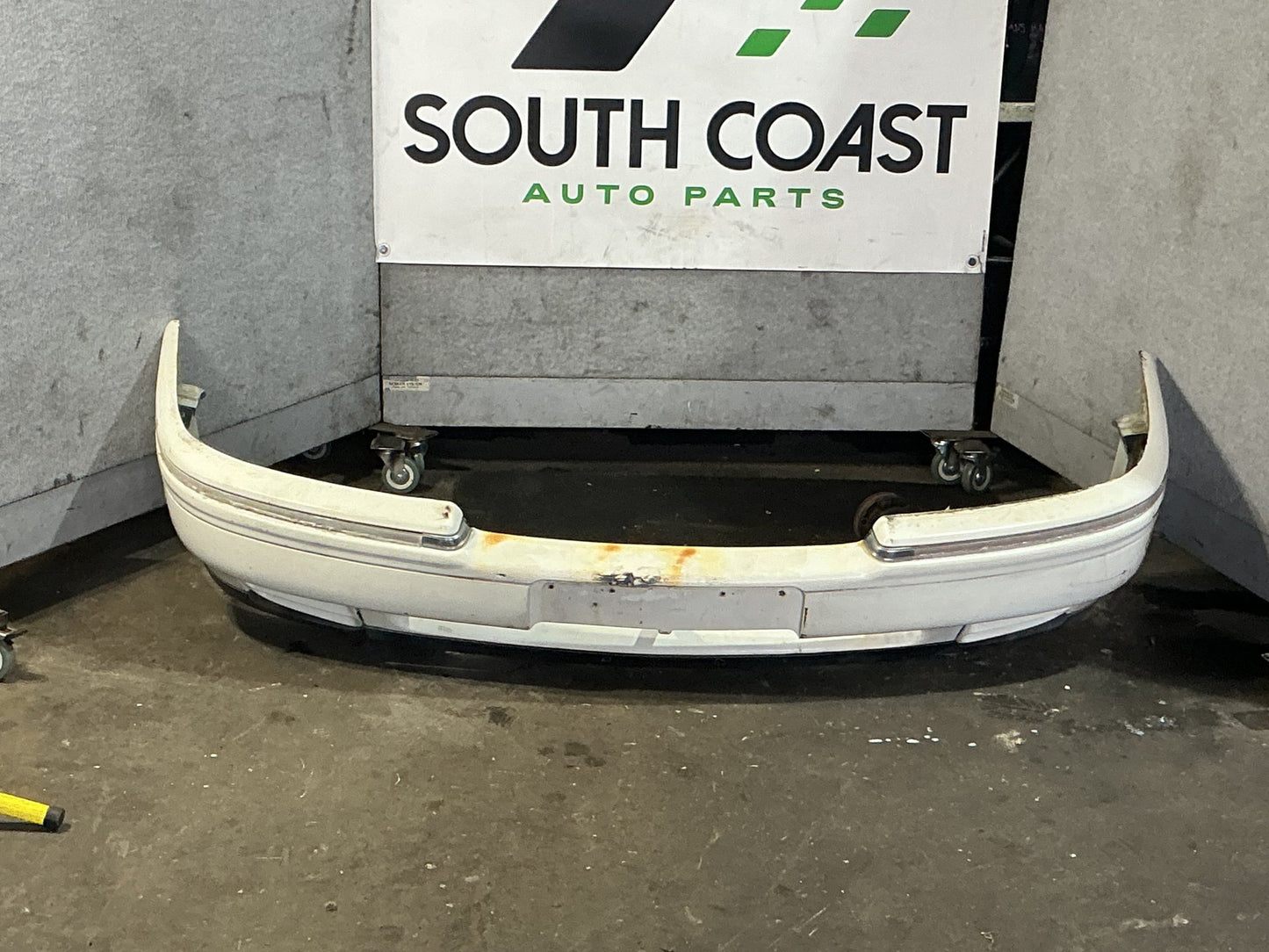 1990 Holden Statesman VQ 6H8VSY19UML459969 Front Bumper