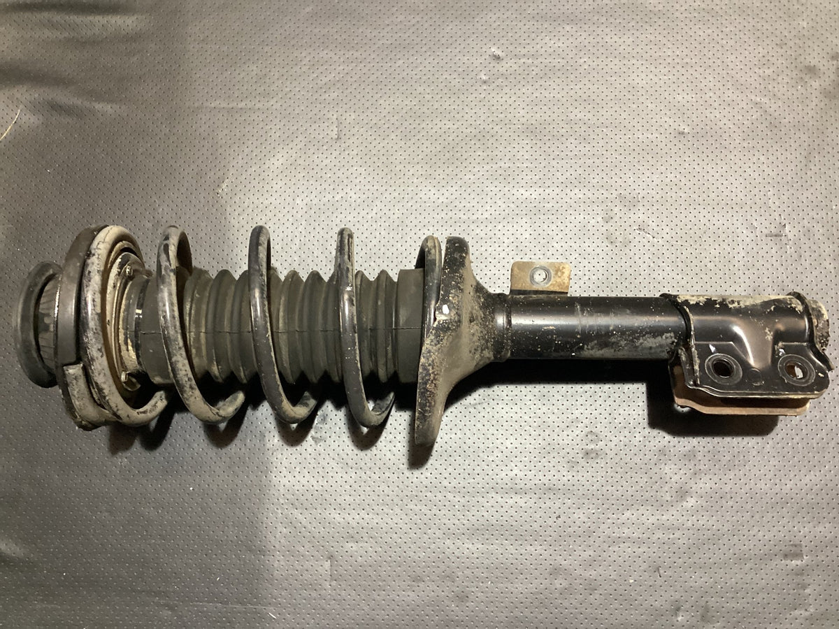 2005 Holden Commodore VZ Left Front Strut