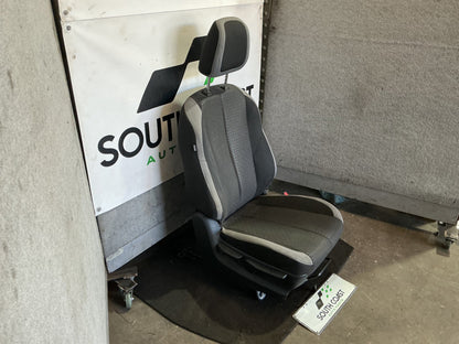 2019 Holden Colorado Right Front Seat