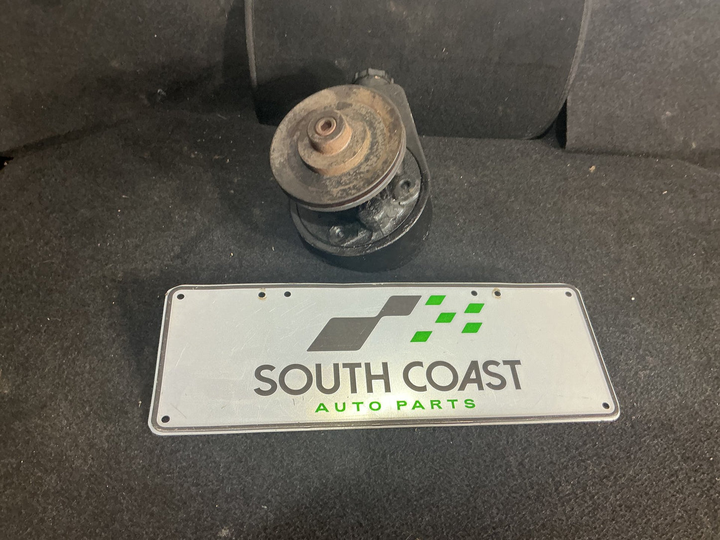 1990 Holden Statesman VQ 6H8VSY19UML459969 Power Steering Pump