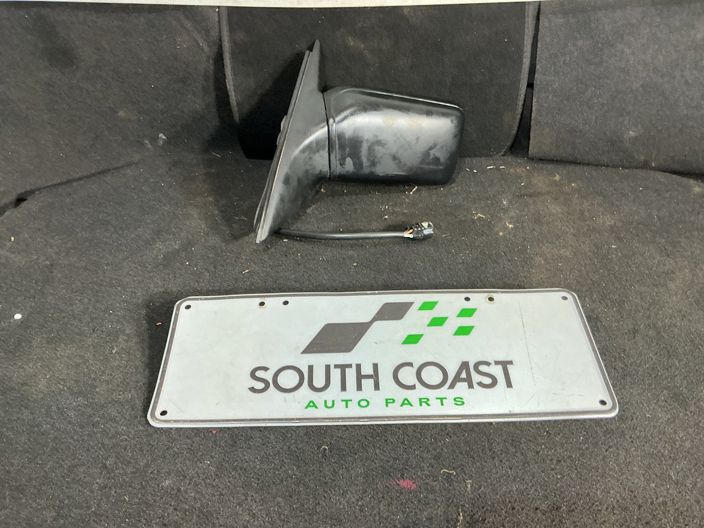 1990 Holden Statesman VQ 6H8VSY19UML459969 Left Door Mirror