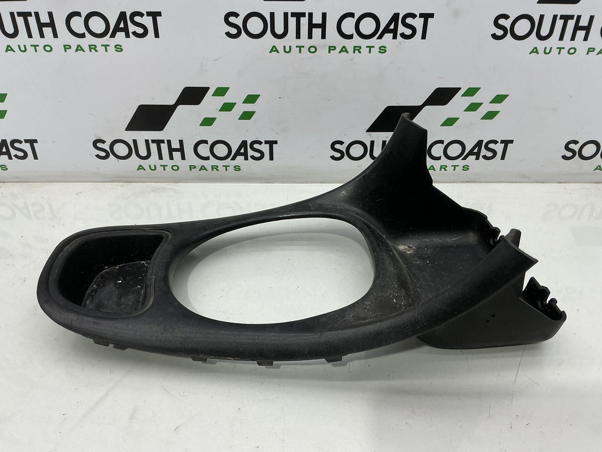 1999 Holden Commodore VT 6H8VTK69HXL423830 Gearshift Surround Trim 92050760