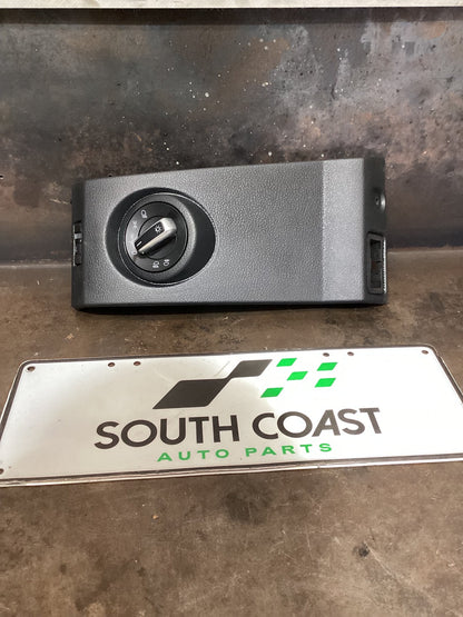 2018 Volkswagen Amarok Headlight Switch 2H4858365