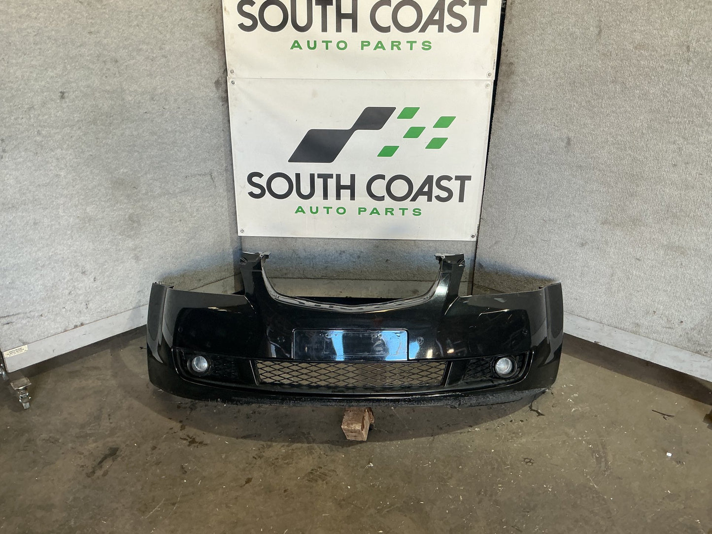 2007 Holden Calais VE 6G1EX55768L940846 Front Bumper Bar