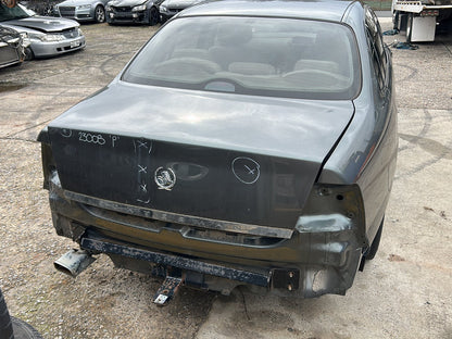 2004 Holden Statesman WK Stereo Amplifier 92096465