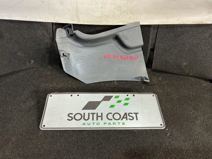 1990 Holden Statesman VQ 6H8VSY19UML459969 Kick Panel 92028135