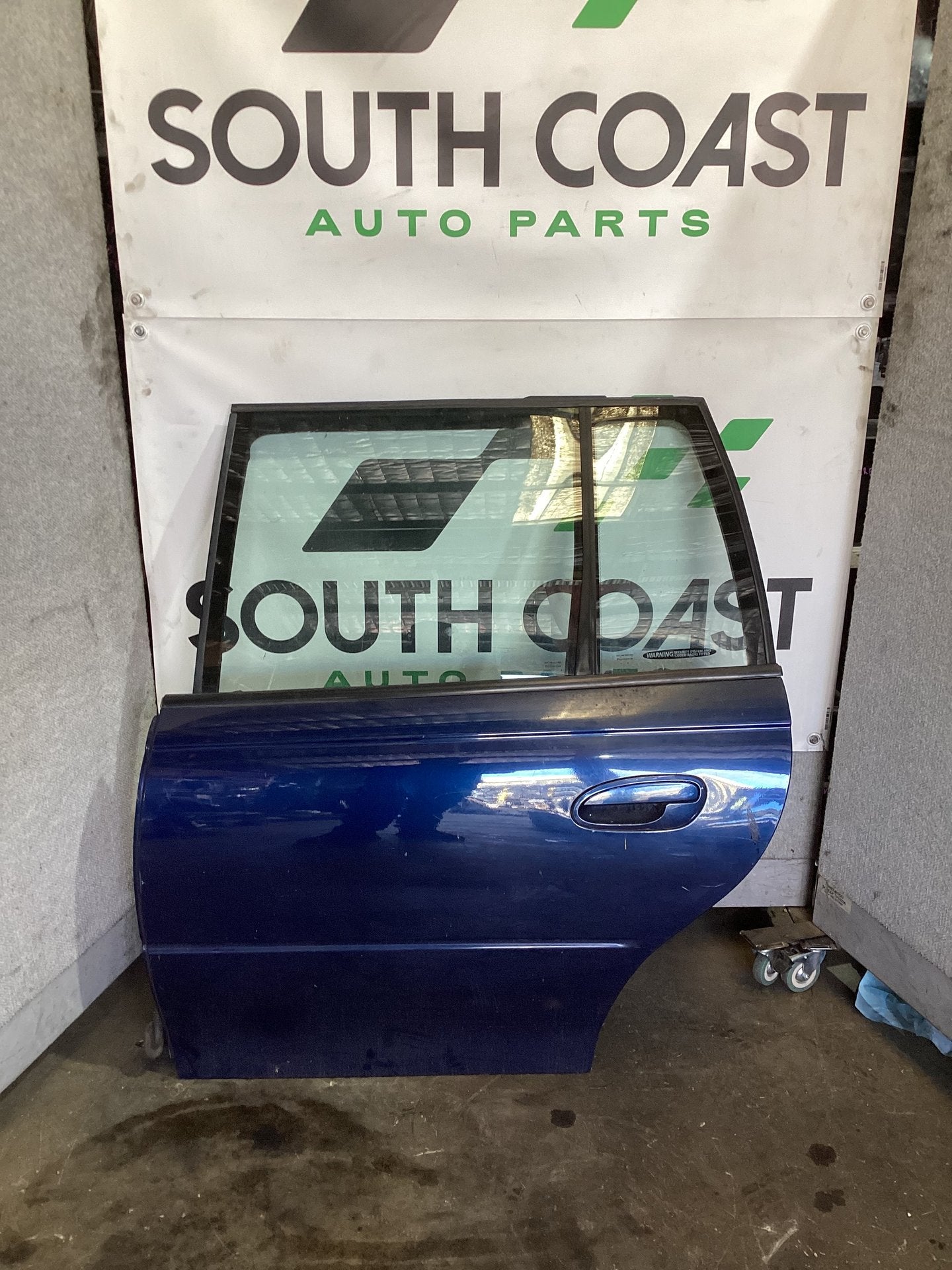 2005 Holden Commodore VZ  Left Rear Door