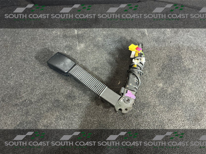 2011 Holden Commodore VE- Left Front Seat Belt Pretensioner