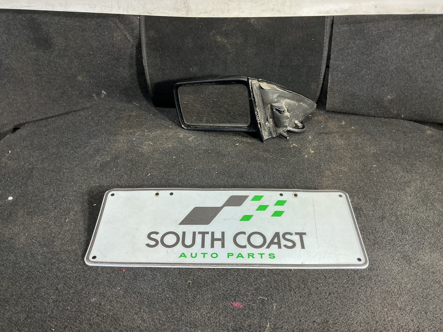 1990 Holden Statesman VQ 6H8VSY19UML459969 Left Door Mirror