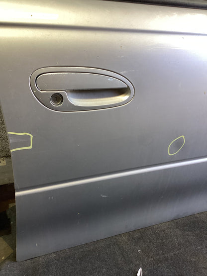 2005-2006 Holden Commodore VZ Right Front Door