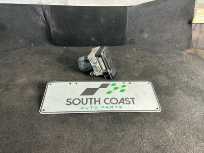 2005 Holden Commodore VZ  ABS Pump 92104013