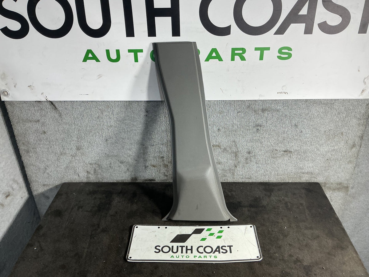 1994 Holden Commodore VR 6H8VRK19HSL781543 Left B Pillar Trim 92046175