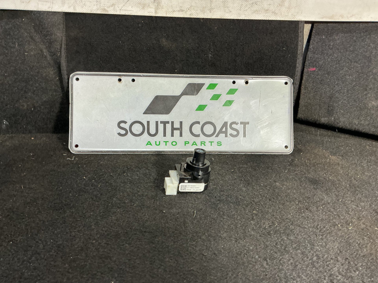 2010 Holden Commodore Ignition Switch 92184907