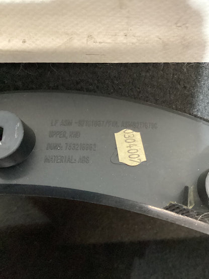 Holden Calais VE 6G1EX55768L940846 Instrument Cluster Fascia 92161867