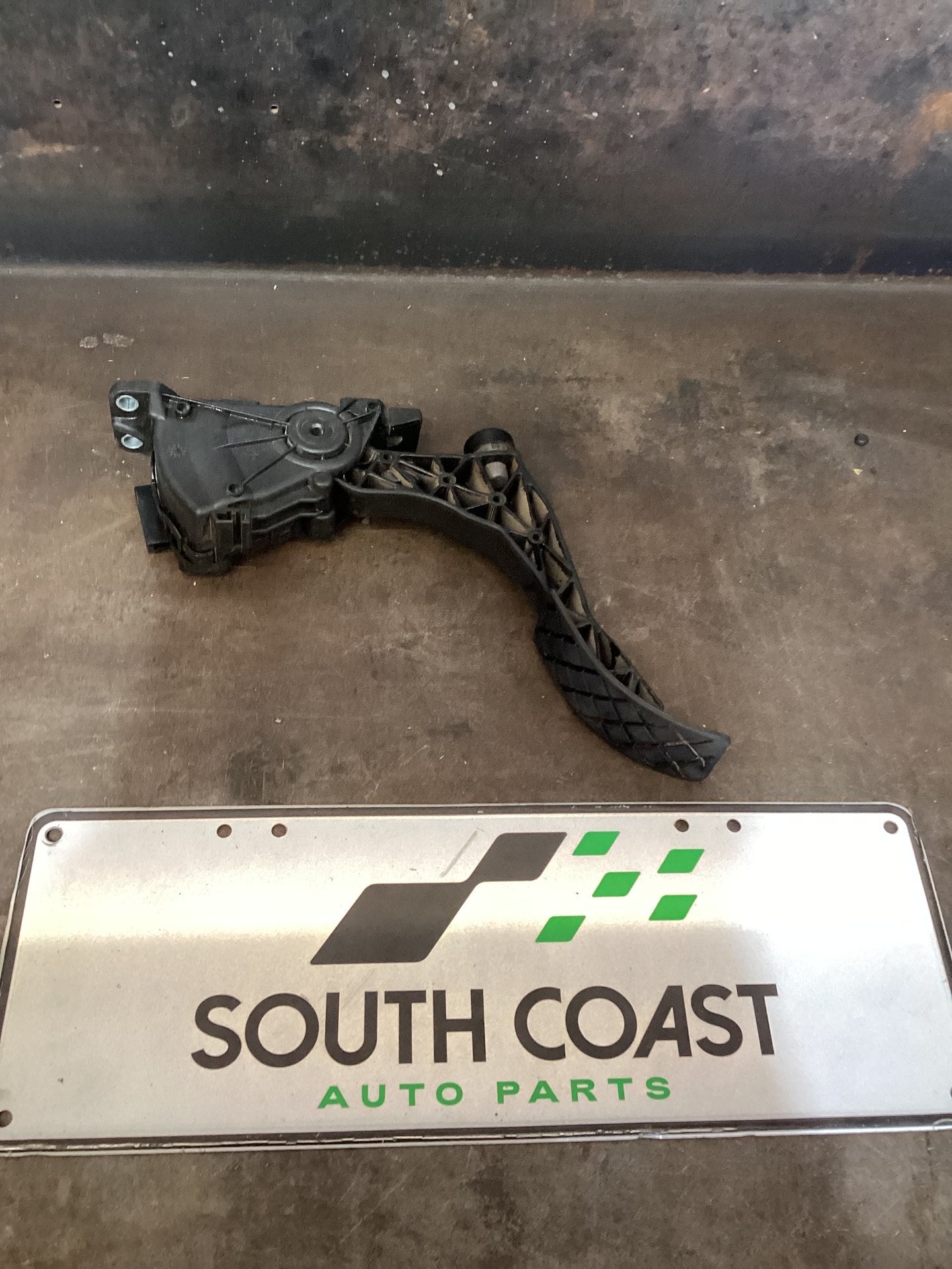 2018 Volkswagen Amarok Accelerator Pedal 6Q1723503P