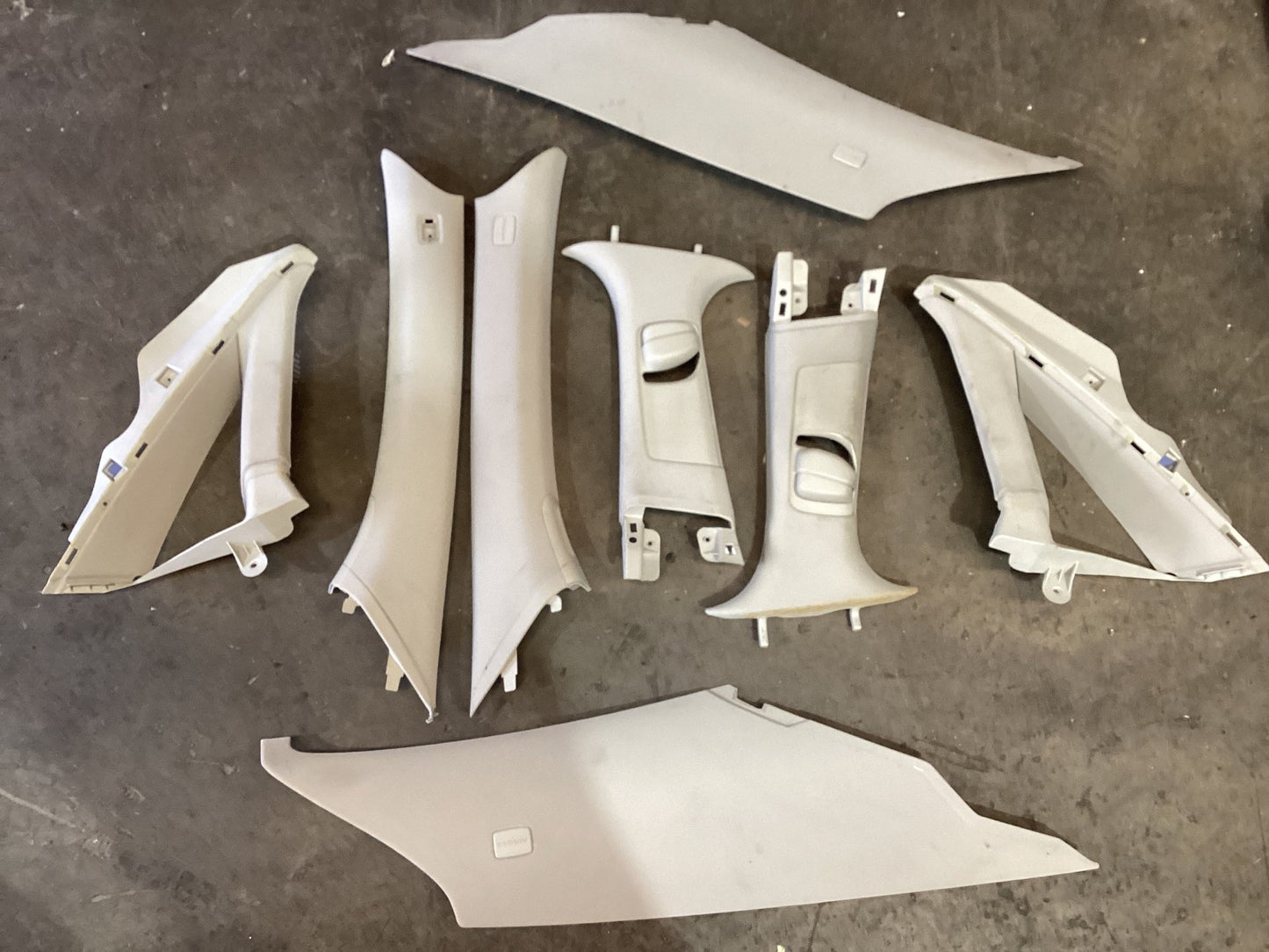 2010 Holden Statesman WM  pillar mould set WMSTATESMANPILLARMOULDSET