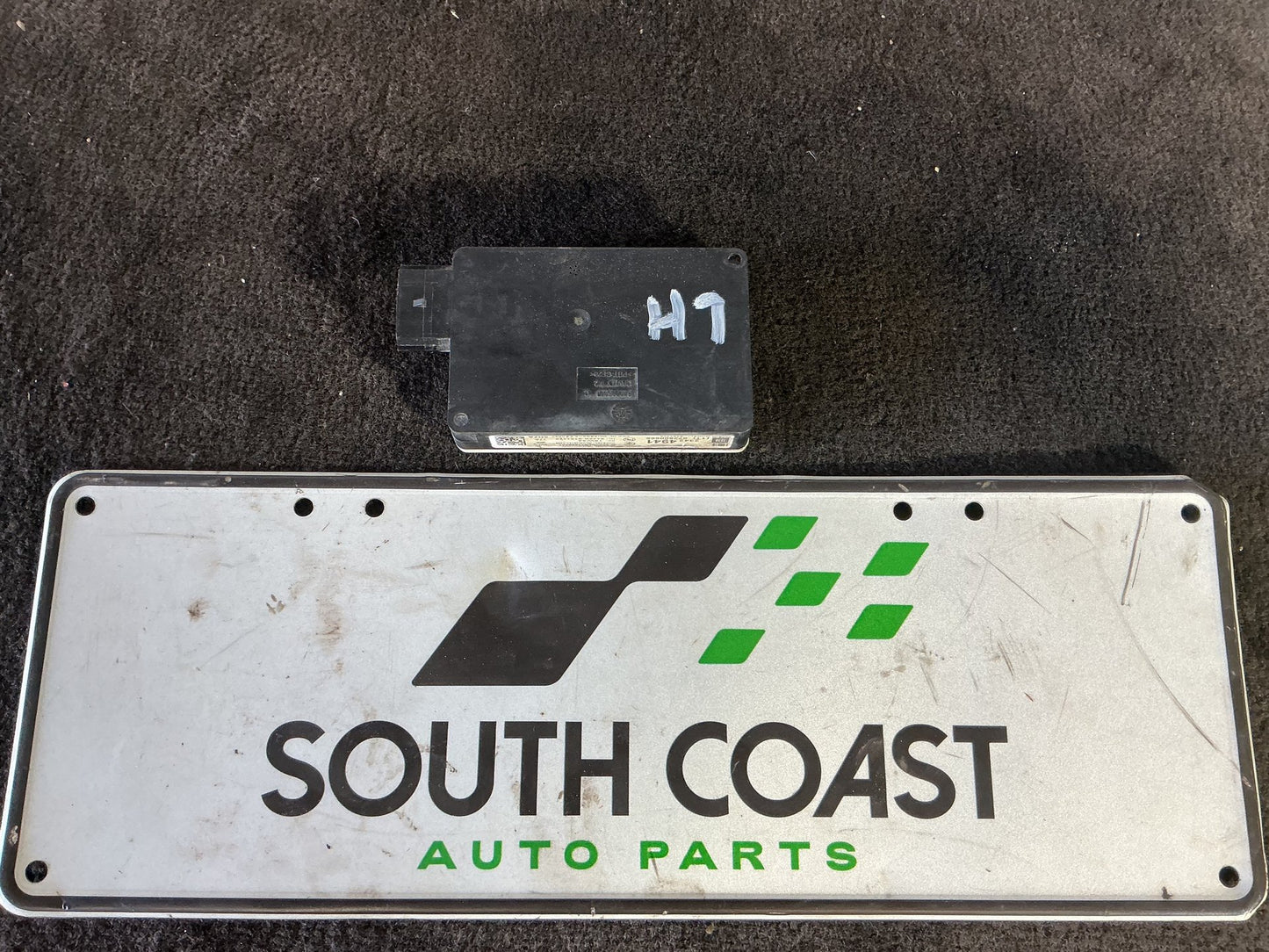 2013-2017 Holden Commodore VF Left Blind Spot Sensor 23424941