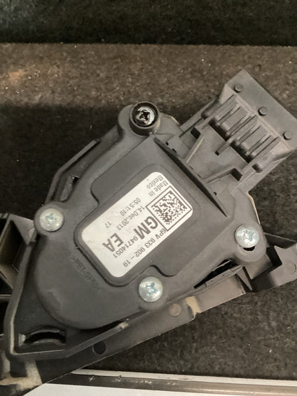 Holden Colorado RG U148CK Accelerator Pedal 94714051