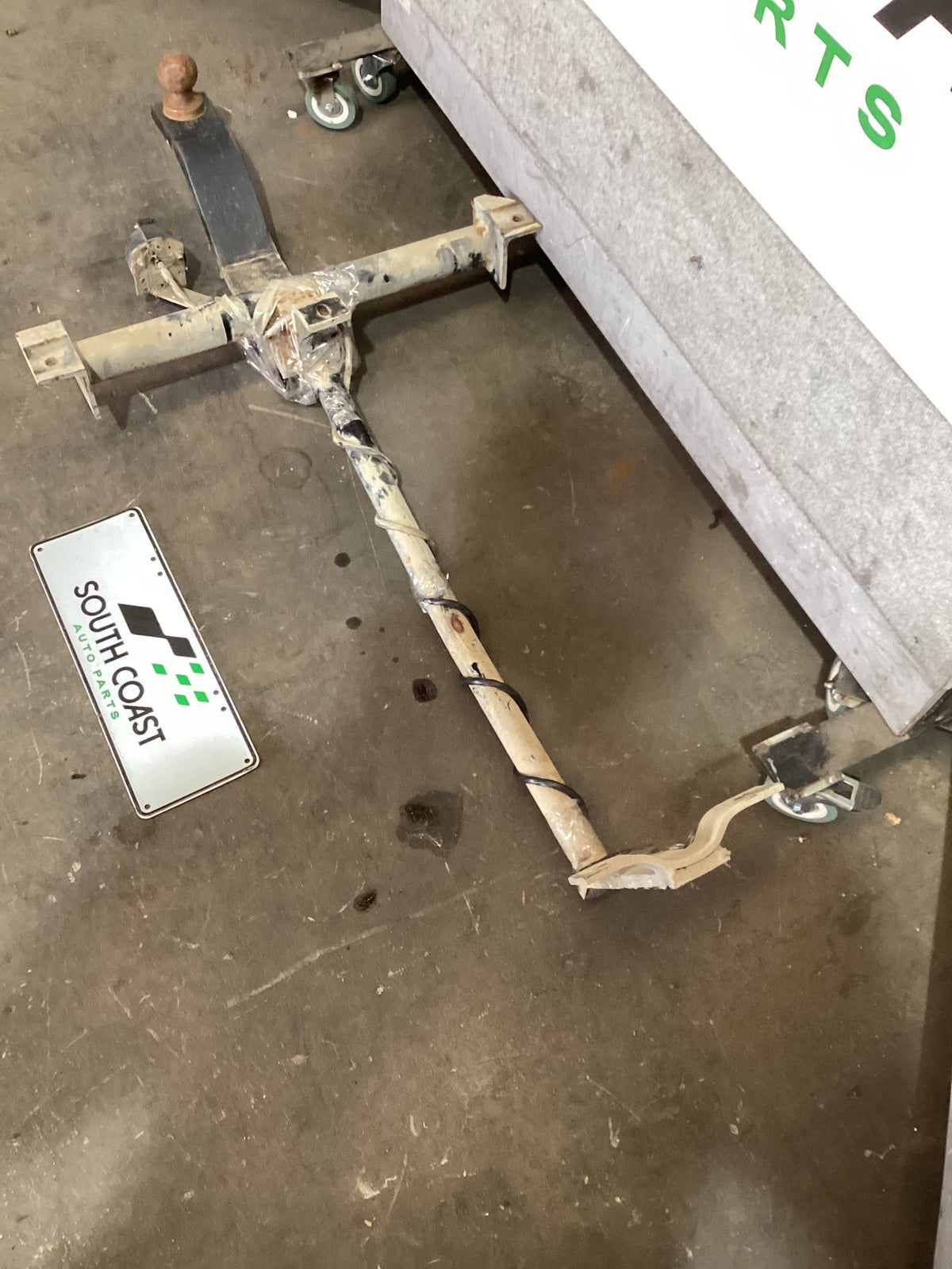 1994 Holden Commodore VRExecutive Towbar