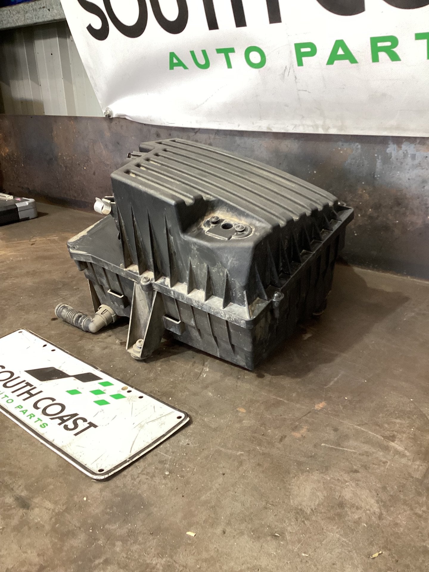 2018 Volkswagen Amarok Cold Air Box