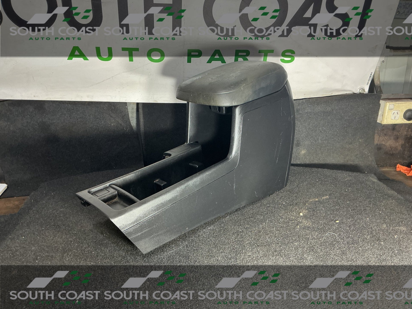 Subaru Forester SH  Centre Console