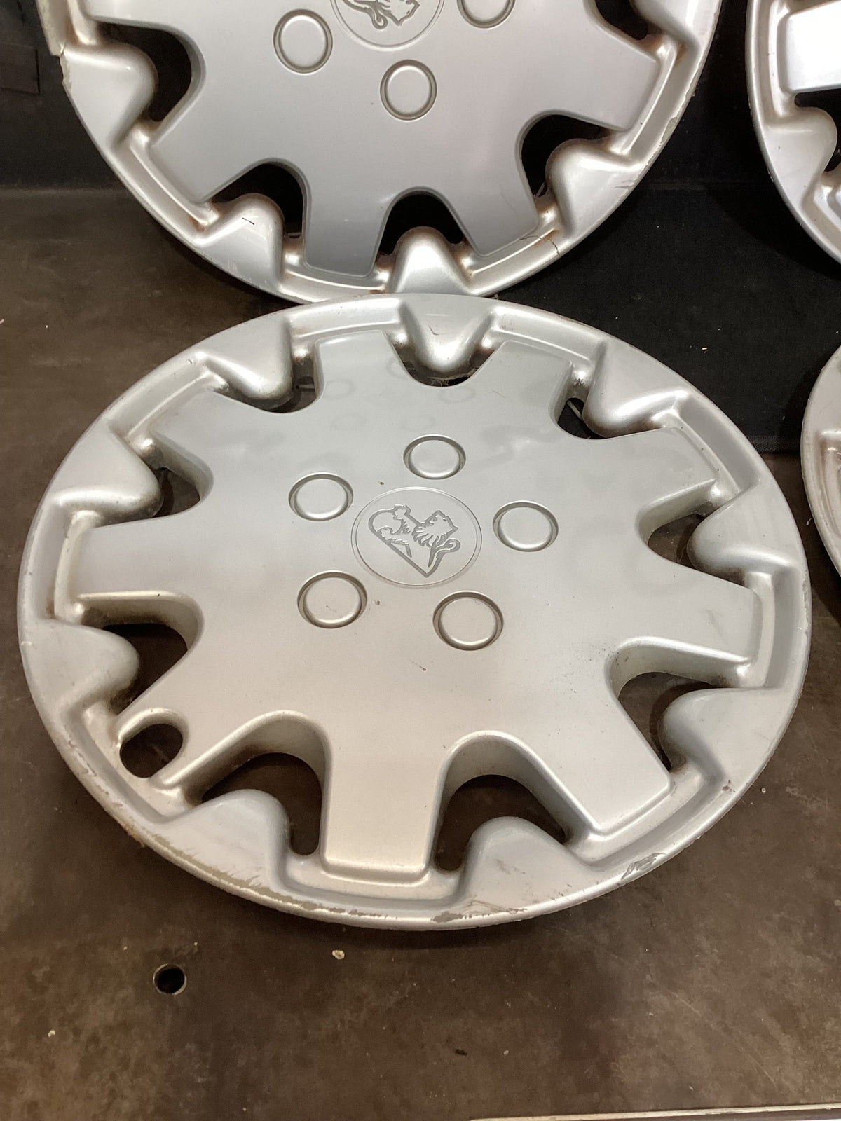 1994 Holden Commodore VR Wheel Cover/Hub Cap