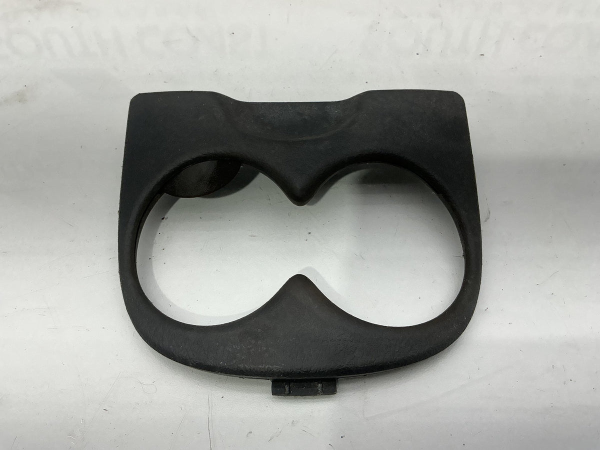 1999 Holden Commodore VT 6H8VTK69HXL423830 Front Console Cup Holder 92050750