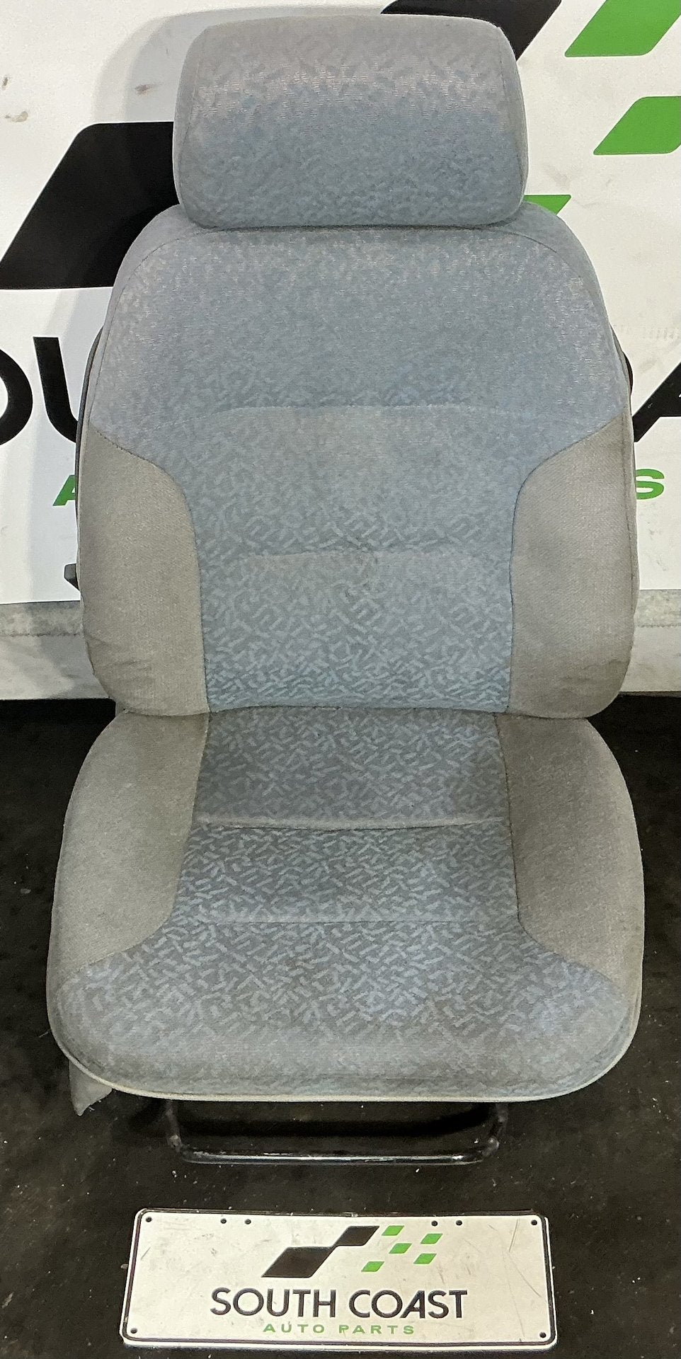 1993-1997 Holden Commodore VR Seats Set