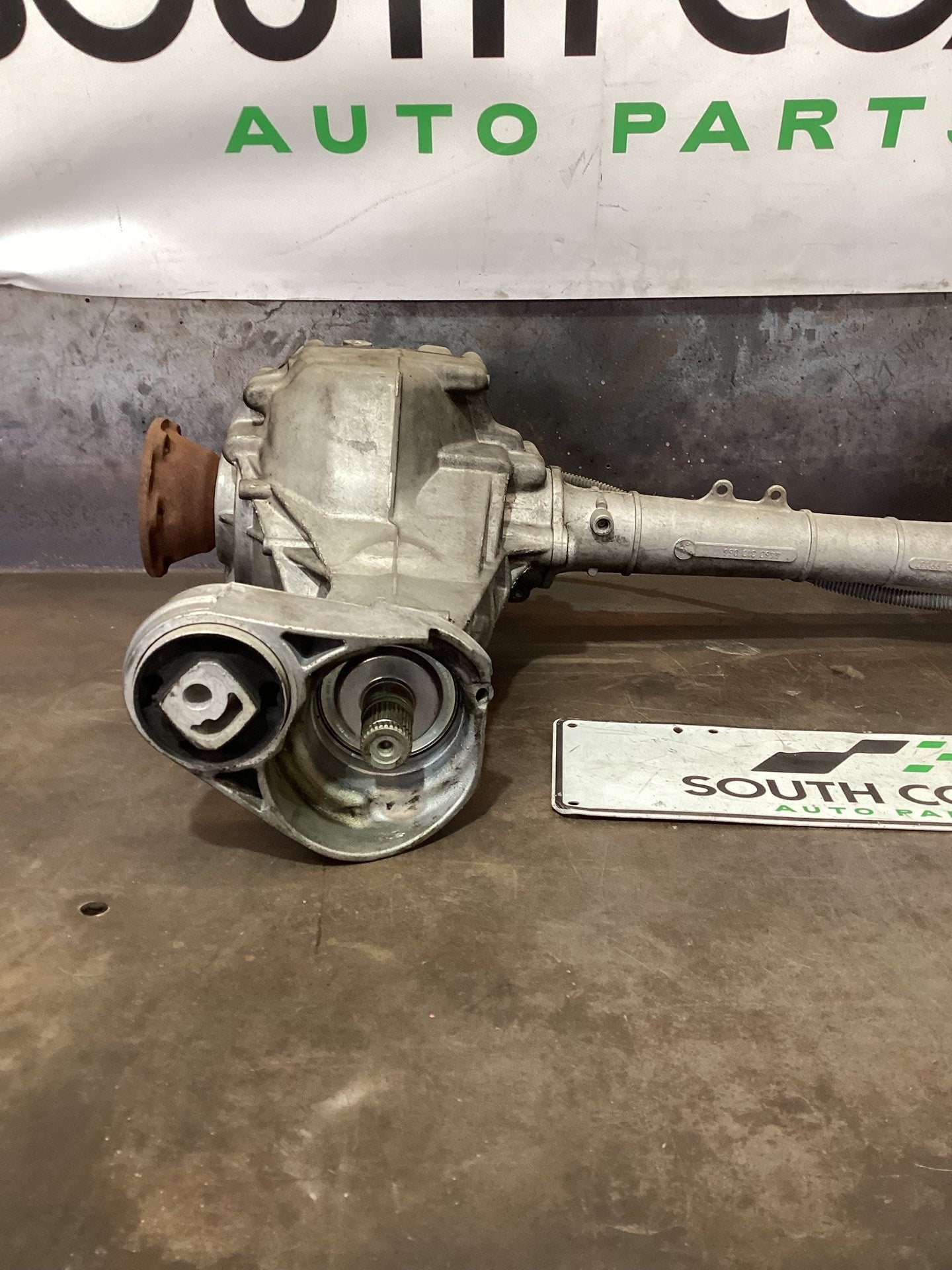 2018 Volkswagen Amarok Front Differential Assembly 0C1409506B