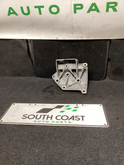 1994 Holden Commodore VR A/C Compressor Bracket 92035596
