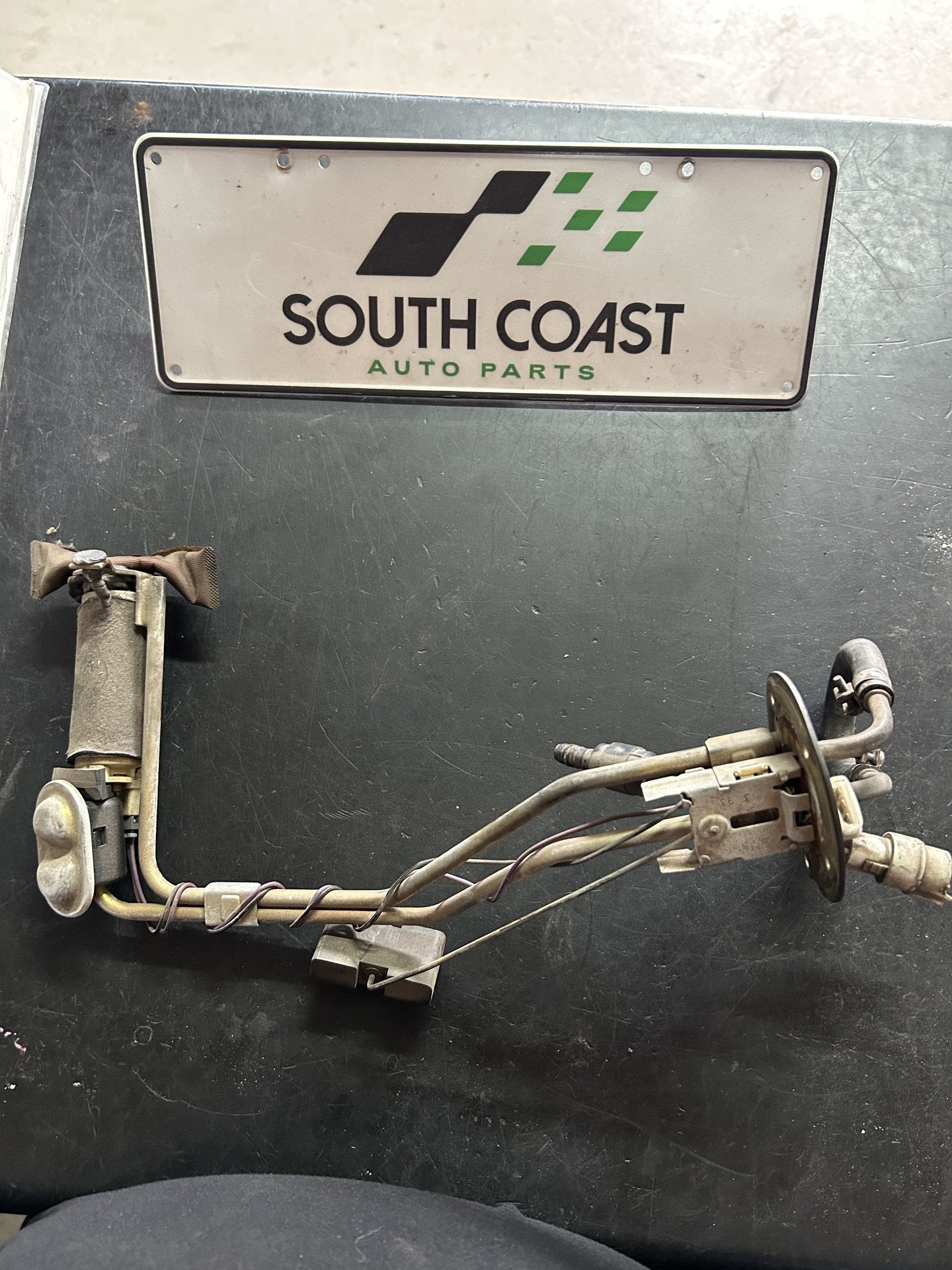 Holden Commodore VS  Fuel Sending Unit