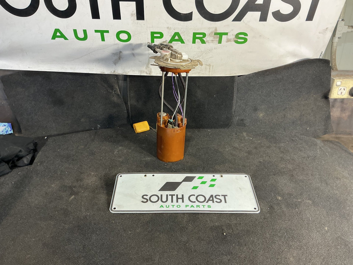 2005 Holden Commodore VZ  Fuel Pump 92181830