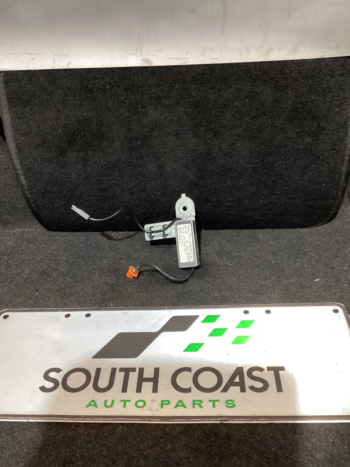 2007 Holden Calais VE 6G1EX55768L940846 Radio Amplifier 92191809