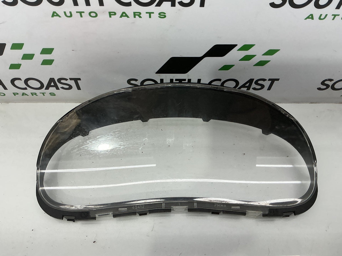 1999 Holden Commodore VT 6H8VTK69HXL423830 Instrument Cluster Fascia 92078900