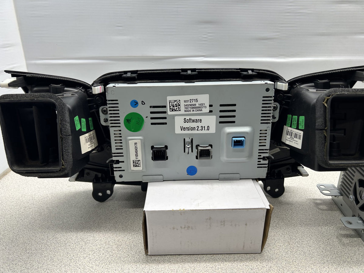 2014 Holden Commodore VF Radio Controls 92272715