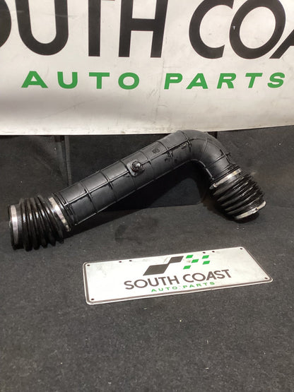 1994 Holden Commodore VR Air Intake 92032753