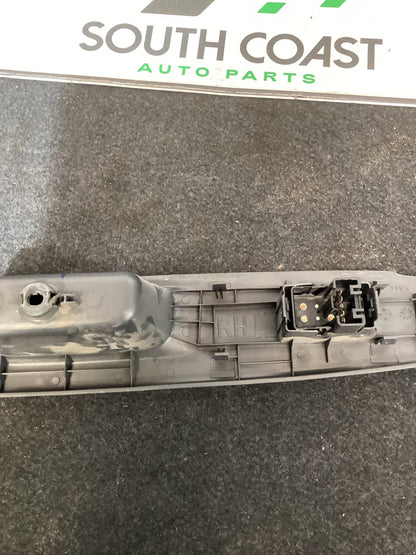 Holden Colorado RG U148CK Right Rear Window Switch