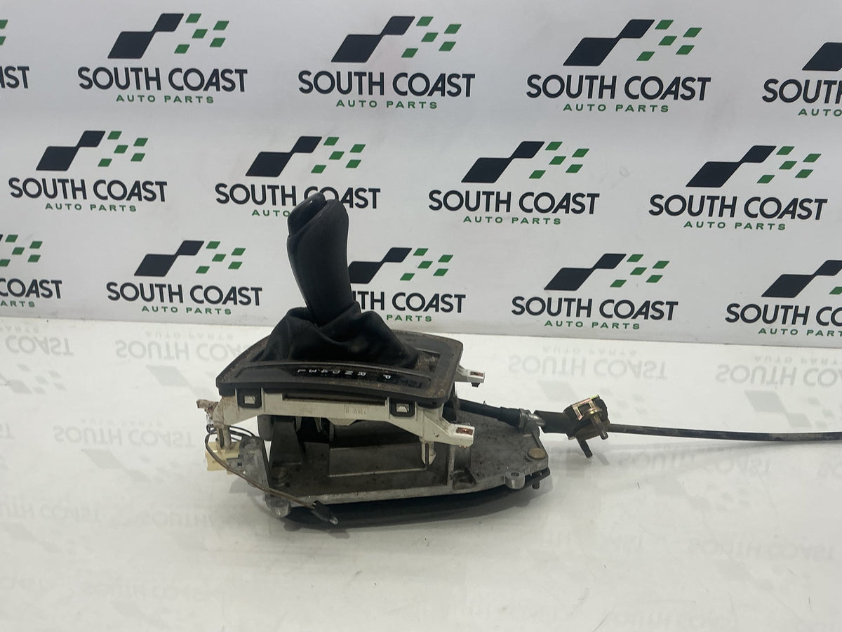 2005 Holden Adventra VZ 6G1ZM84785L518795 Gear Stick/Shifter