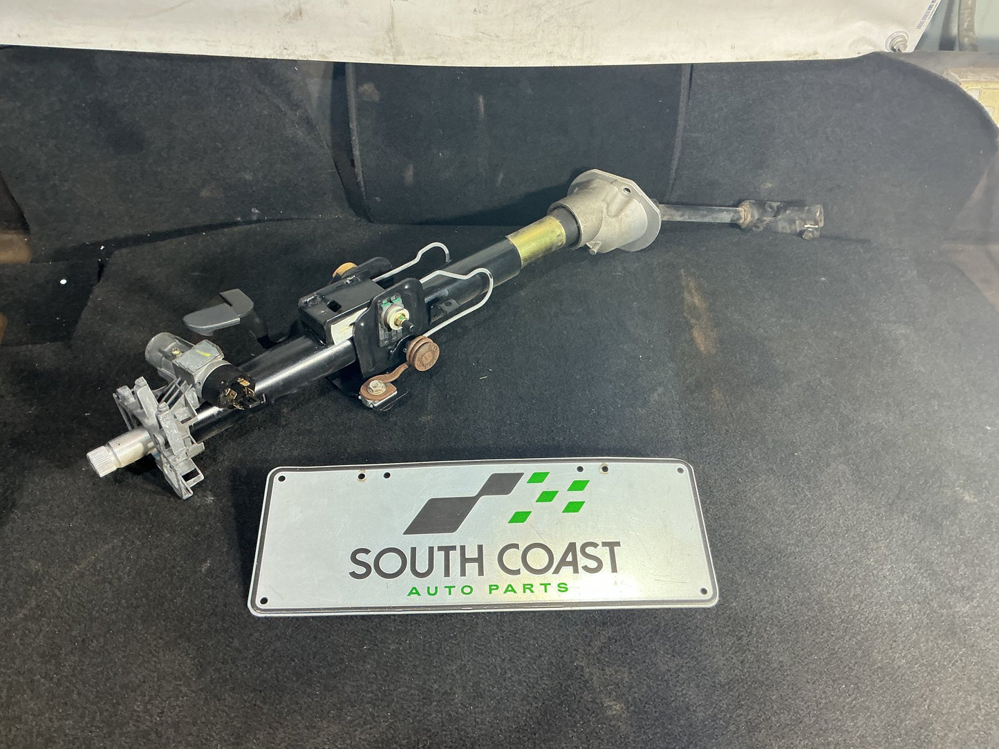 2002 Holden Commodore VY  Steering Column